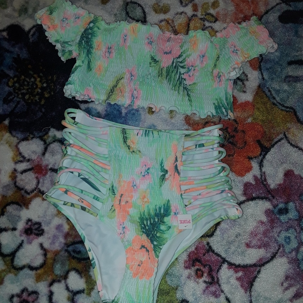 VS PINK floral bikini price FIRM